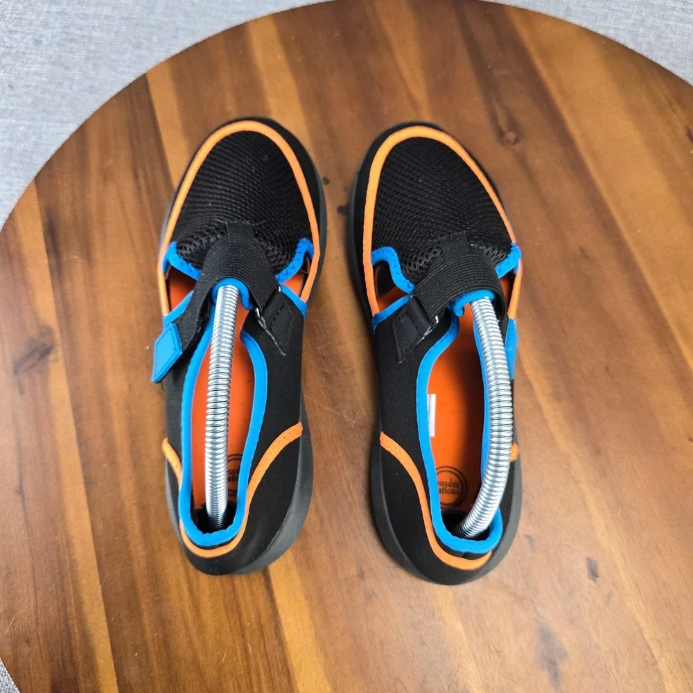 Wonder Nation Girls Water Shoes Black‎ Orange Blue USA 6 EUR 38.5
